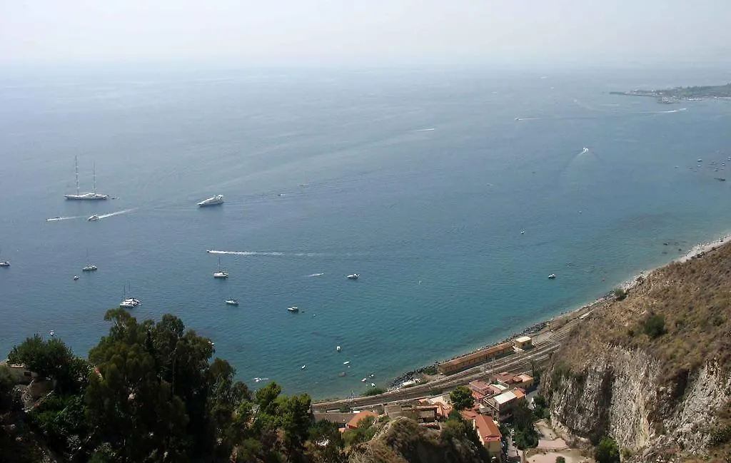 I Colori Del Sole Bed & Breakfast Fiumefreddo di Sicilia