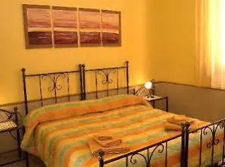 I Colori Del Sole Bed & Breakfast Fiumefreddo di Sicilia 2*,